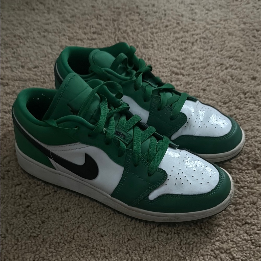 Green Nike Dunks